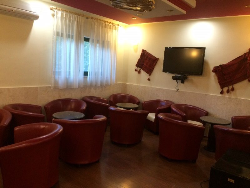 Coffee Shop